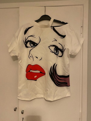 Blouse new, white, size XL with cutout