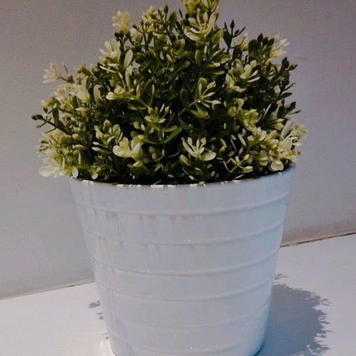IKEA white ceramic flowerpot with embossed stripes like new