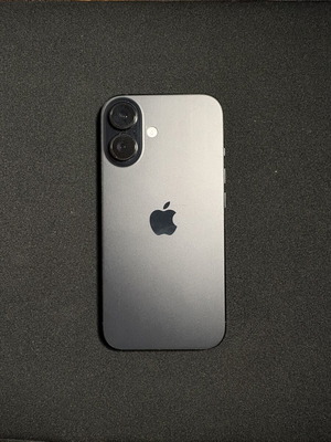 iPhone 16 black 256GB