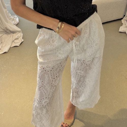 DLV wide-leg pants like new, cream color, size M/L