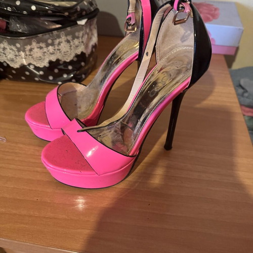 GoGo Shoes high heels used, fuchsia, size 37