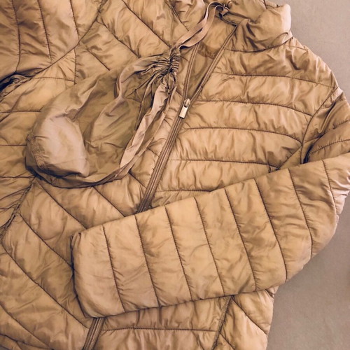 Women's light jacket like new, size M, beige