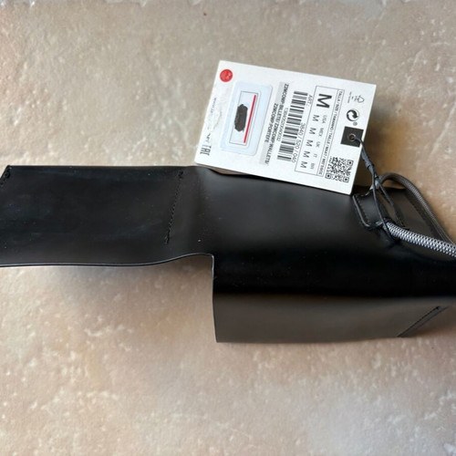 Zara Wallet new, black, minimal design