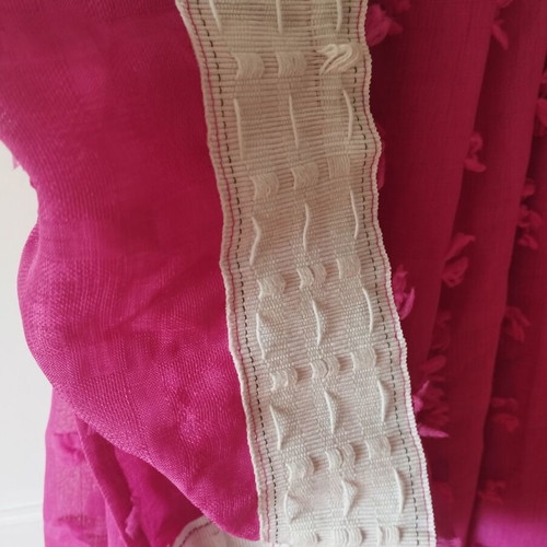 Fuchsia curtain with embossed flowers, size 240-280 cm