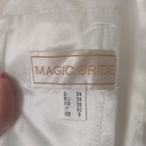 Magic Bride wedding dress new, size S, white