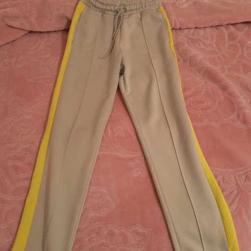 Zara pants like new, size medium, white and yellow