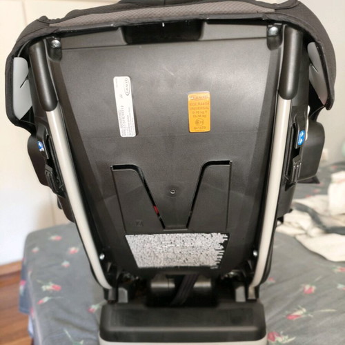 Car seat Graco like new, suitable from baby to 8 years