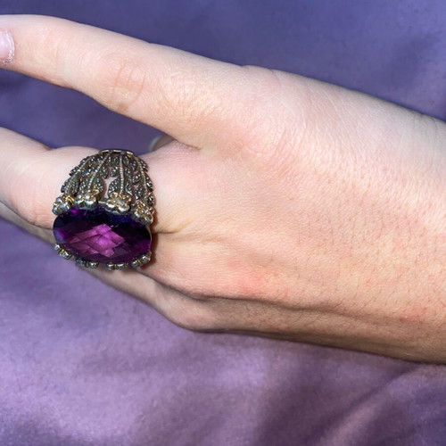 Silver ring with 9K gold plating and amethyst stone like new