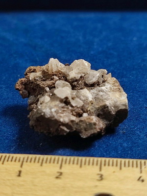 Sample with smithsonite and magnetite seeds from Lavrio like new