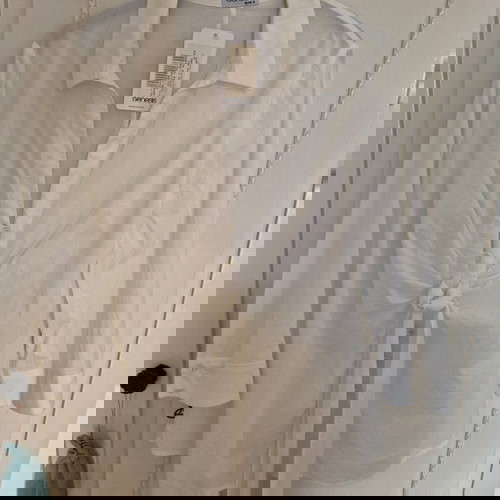 Genesis shirt new, white, size L