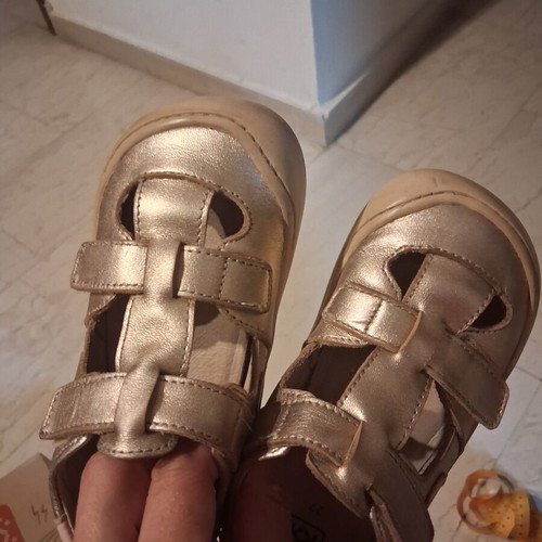 Girls' sandals size 27 like new, leather, pink and gold