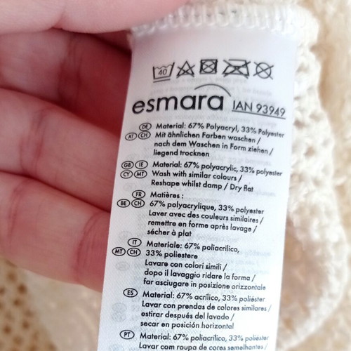 Esmara knitted oversized cream sweater used, perforated design