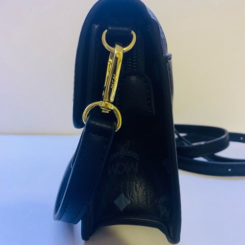 MCM women's shoulder bag black like new