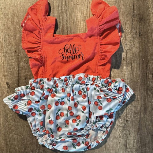 Baby romper like new with ruffles and cherry print, size 1-3 months