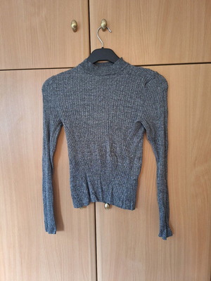 Bershka fitted blouse gray used, size M