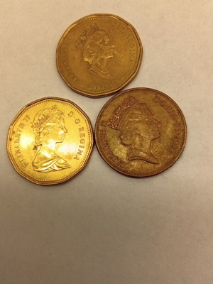 Canadian bronze coins like new, pack of 3