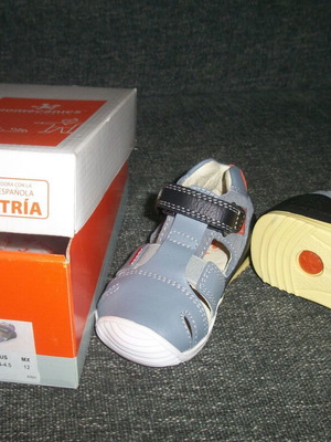 Biomecanics casual shoes new, size 19, blue for boys
