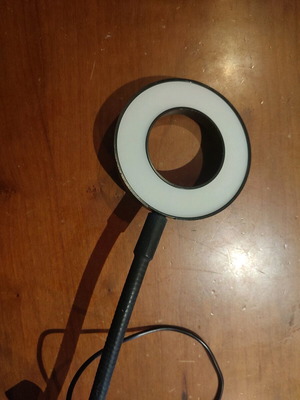 Light led lamp σαν καινούργιο με ρυθμιζόμενο χρώμα και USB