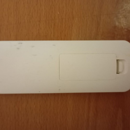 Universal AC remote control
