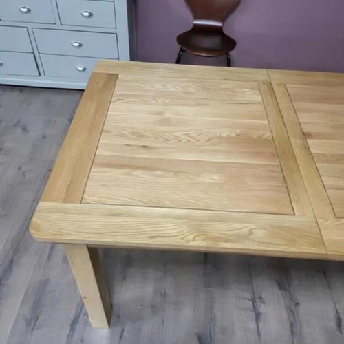 Wooden extendable dining table new, 100% solid oak for 6-8 people