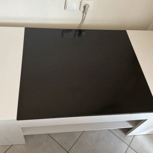 Coffee table used with small mark