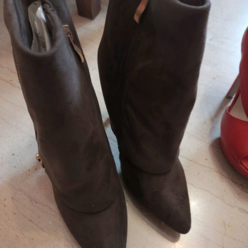 Boots size 36 like new dark gray