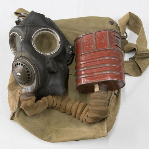 1940 British Army Gas Mask used with soldier's case