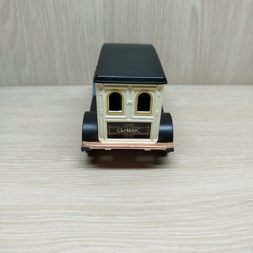 Antique Toy Truck miniature new 1:32 scale metal with mechanism