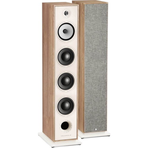 Triangle speakers set 7.1 new in box
