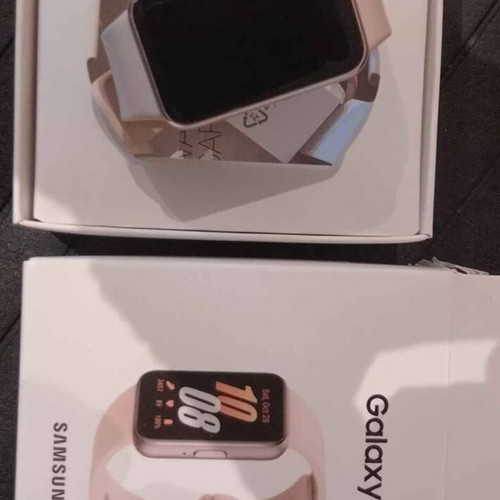 Samsung Galaxy Fit 3 like new smartwatch