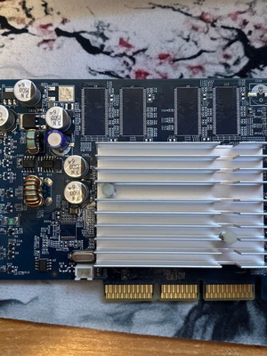 AGP Κάρτα γραφικών A-bit Silduro FX 5200 DT μεταχειρισμένη, 128MB VRAM