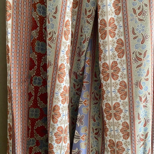 Mya pants satin fabric size S/M like new, colorful