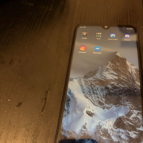 Xiaomi Redmi Note 8T 64GB smartphone with broken rear camera and glass