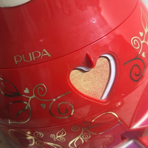 Pupa Babuska collectible makeup case like new