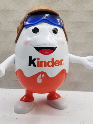 Φιγούρα Kinder μεγάλη μεταχειρισμένη