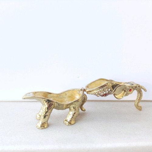 Decorative metal elephant figurine like new