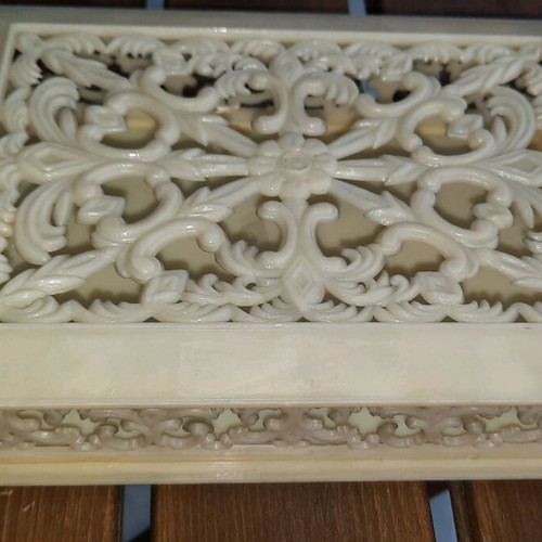 Jewelry box memory keepsake vintage like new