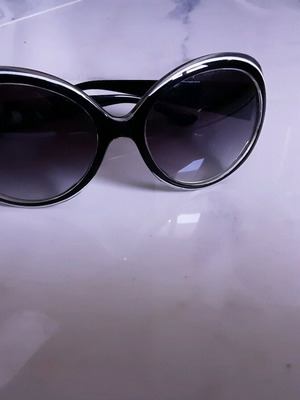 Glasses used, need tightening, no scratches
