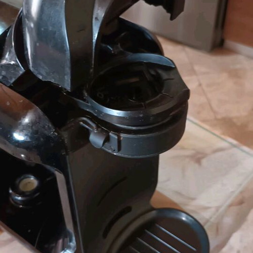 BOSH TASSIMO καφετιέρα μεταχειρισμένη, για ανταλλακτικά με θέμα στο δοχείο νερού