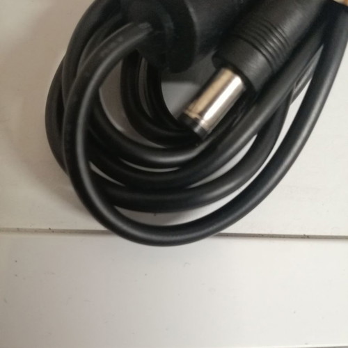 Power adapter 9v used, for repair or spare parts