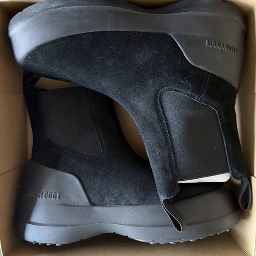 Moon Boot Luna Chelsea Suede women's boots new, size 40, black