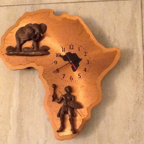 WALL CLOCK--AFRICA--