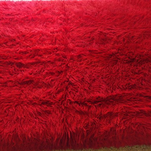 Woolen flokati for double bed 2.40 x 1.70 like new, red