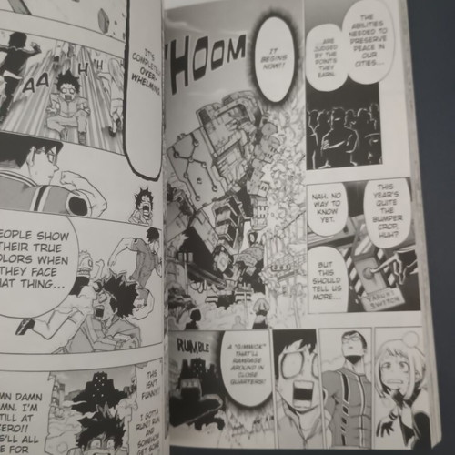 My Hero Academia manga like new, English