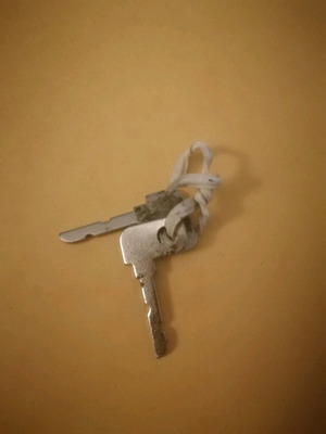 Old padlock keys like new, collectible