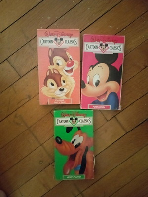 Disney VHS tapes like new, set of 3, cartoons