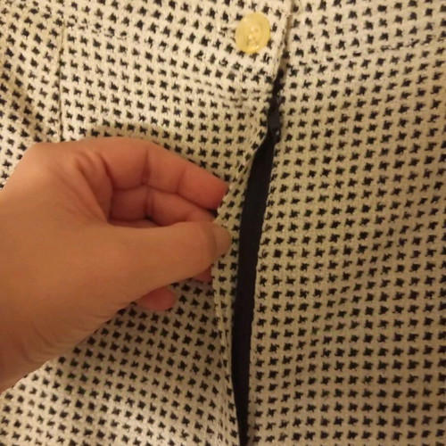 Lussile wool skirt knee-length like new, s/m, black and white