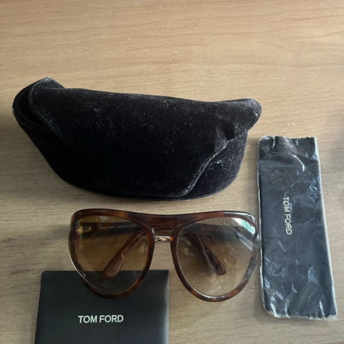 Tom Ford sunglasses brown like new