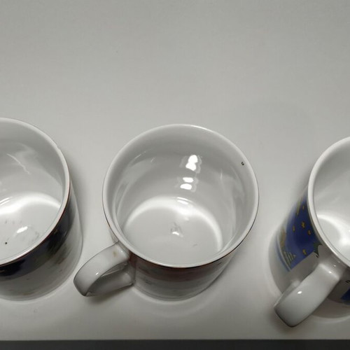 Christmas mugs like new, set of 3 pieces