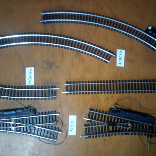 LIMA Railway Set like new, collectible with 2 engines and 8 meters track
